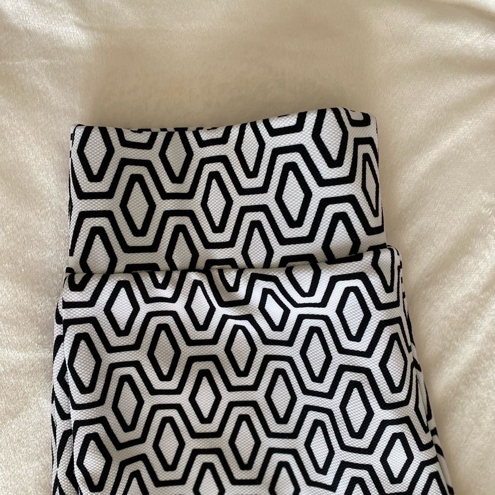 Black and White Pattern Women’s Pants